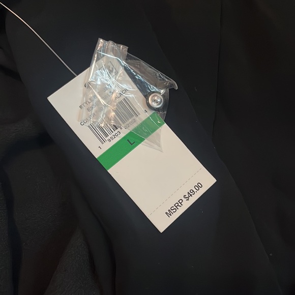 New - Picture 3 of 3